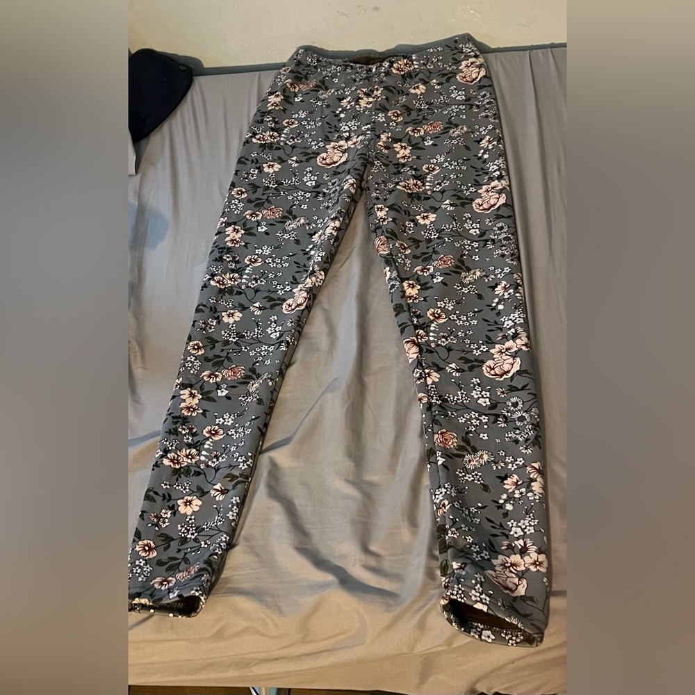 Warm leggings from Just cozy. Size M/L